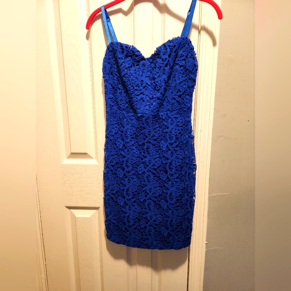 Anna Grace blue lace sleeveless dress
